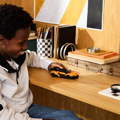 Gambar LEGO Speed Champions Mclaren W1 Set 287 Pcs 77257 - Oranye