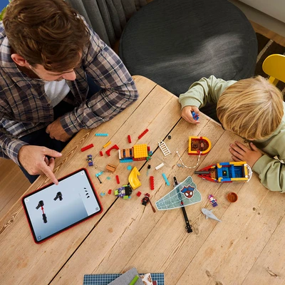 Gambar LEGO Marvel Team Spidey Pirate Ship Set 201 Pcs 11208 - Mix