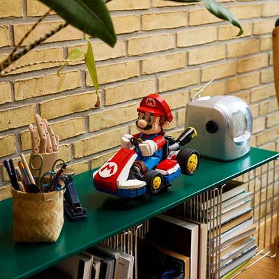 Gambar LEGO Mario & Standard Kart Set 1972 Pcs 72037 - Mix