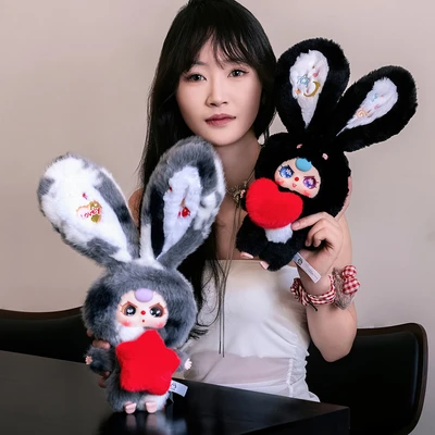 Gambar Baby Three Gantungan Kunci Boneka Lily Rabbit Town V3 Random