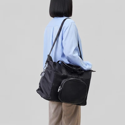 Gambar Passport Christo Tas Selempang Travel - Hitam