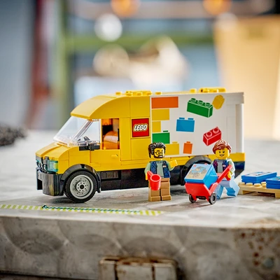 Gambar LEGO City The Van Set 276 Pcs 60500 - Kuning