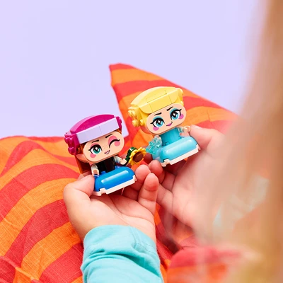 Gambar LEGO Disney Mini Anna & Elsa Set 65 Pcs 43284 - Mix