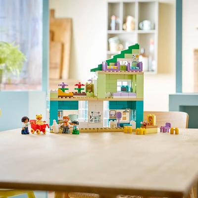 Gambar LEGO Duplo 3 In 1 Modern Family House & Figures Set 166 Pcs 10470 - Mix