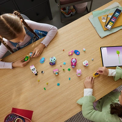 Gambar LEGO Gabby Dollhouse Gabbys Brick-built Cat Friends Set 324 Pcs 11215 - Mix