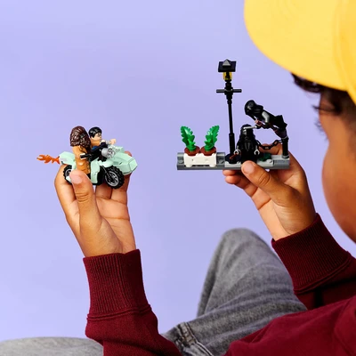 Gambar LEGO Harry Potter Hagrid & Harrys Privet Drive Escape Set 124 Pcs 76459 - Mix