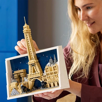 Gambar LEGO Architecture Paris City Of Love Set 958 Pcs 21064 - Mix