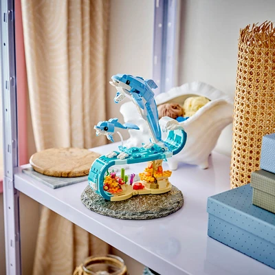 Gambar LEGO Creator 3 In 1 Sea Animals Beautiful Dolphins Set 542 Pcs 31385 - Biru