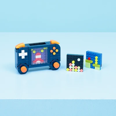 Gambar LEGO Creator 3 In 1 Retro Gaming Console Set 268 Pcs 31380 - Biru Tua