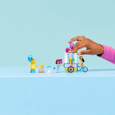 Gambar LEGO Friends Ice Cream & Balloon Stand Set 107 Pcs 42692 - Mix