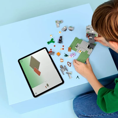 Gambar LEGO Minecraft The Pale Garden Set 243 Pcs 21586 - Mix