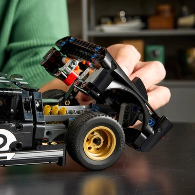 Gambar LEGO Technic 1996 Ford Gt40 Mk Ii Set 793 Pcs 42223 - Hitam