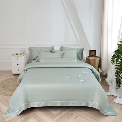 Gambar Informa 200x200 cm Set 9 pcs Seprai Super King Satin Embroidery Brielle - Hijau