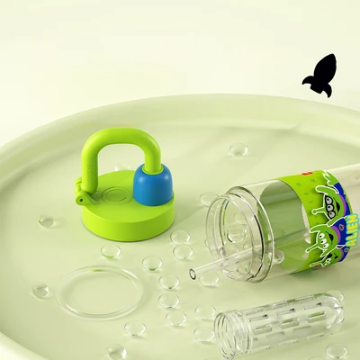 Gambar Unimass Botol Minum Anak Plastik Alien 750 Ml - Hijau