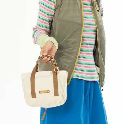 Gambar Pretty Missy Convertible Sling Tote Bag Random