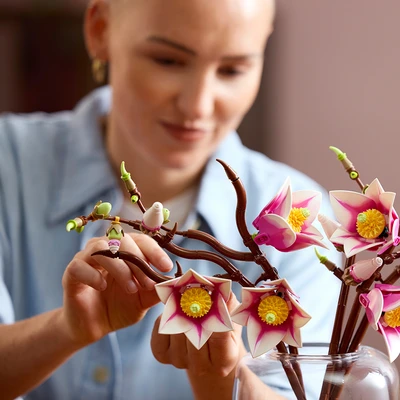 Gambar LEGO Botanicals Magnolia Branches Set 435 Pcs 11510 - Mix