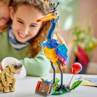 Gambar LEGO Disney Kevin & Dug Set 628 Pcs 43290 - Mix