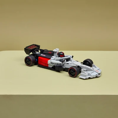 Gambar LEGO Speed Champions Audi Revolut F1 Team R26 Set 216 Pcs 77259 - Mix
