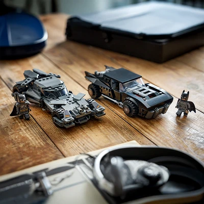 Gambar LEGO Dc Batman V Superman Batmobile Set 220 Pcs 76331 - Abu-abu