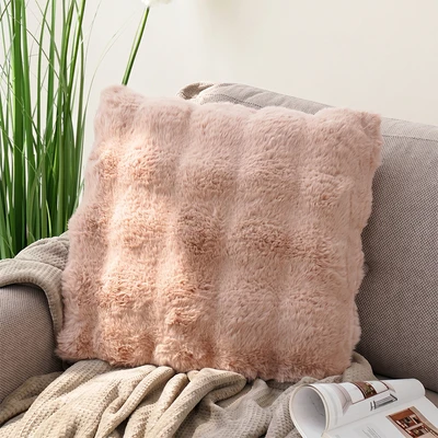 Gambar Informa Bantal Sofa Bubble Fur 45x45 cm - Cokelat Muda