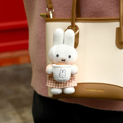 Gambar Miffy Vipo Gantungan Kunci Boneka Plush Bakery Random
