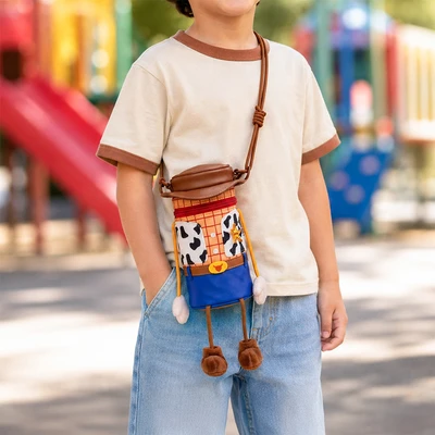 Gambar Disney Toy Story Tas Selempang Woody Cylinder - Mix