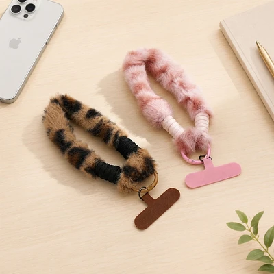 Gambar Ataru Gantungan Handphone Rosette Random