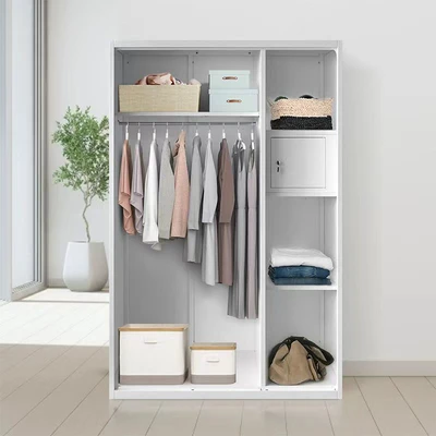 Gambar Informa Logan Lemari Pakaian Metal 3 Pintu - Putih