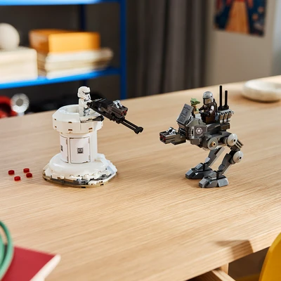 Gambar LEGO Star Wars AT-RT Attack Set 297 pcs 75444 - Mix