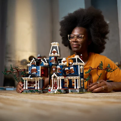 Gambar LEGO Icons Stranger Things The Creel House Set 2593 pcs 11370 - Mix