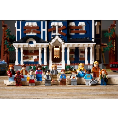 Gambar LEGO Icons Stranger Things The Creel House Set 2593 pcs 11370 - Mix