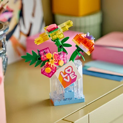 Gambar LEGO Creator 3 in 1 Floral Decor Perfume Bottle Set 286 pcs 31383 - Mix
