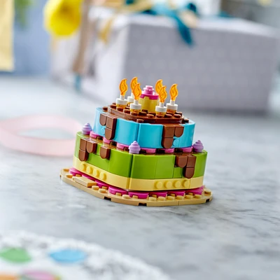Gambar LEGO Birthday Party Cake Set 219 pcs 40815 - Mix