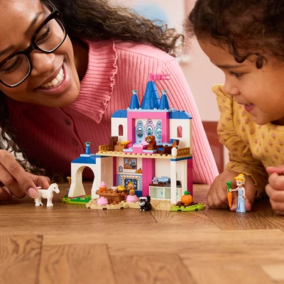 Gambar LEGO Disney Cinderella Animal Friends Castle Set 149 pcs 43283 - Mix