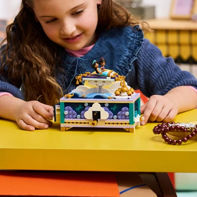 Gambar LEGO Disney Jasmines Jewelry Box Set 458 pcs 43295 - Mix