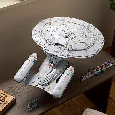 Gambar LEGO Icons Star Trek USS Enterprise Set 3600 pcs 10356 - Abu-abu