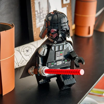 Gambar LEGO Star Wars Up Scaled Darth Vader Minifigure Set 1028 pcs 75461 - Hitam