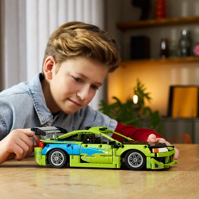 Gambar LEGO Technic fast & Farious Mitsubishi Eclipse Set 827 pcs 42229 - HIjau