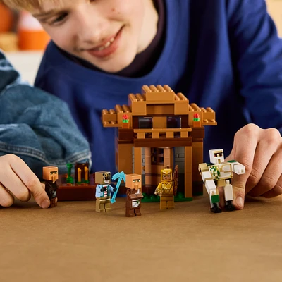 Gambar LEGO Minecraft Evoker Village Attack Set 607 pcs 21596 - Cokelat