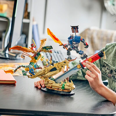 Gambar LEGO Ninjago Battle At The Dragons Blade Set 1016 pcs 71871 - Mix