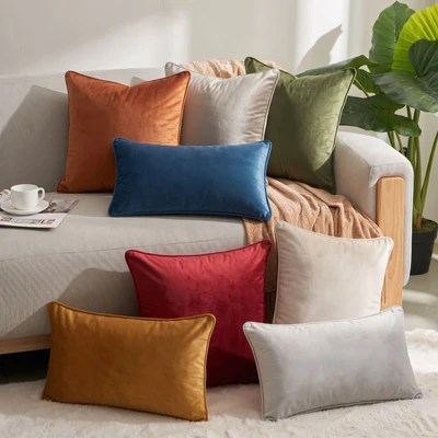 Gambar Informa Sarung Bantal Sofa Velvet 45x45 cm - Merah Terracotta