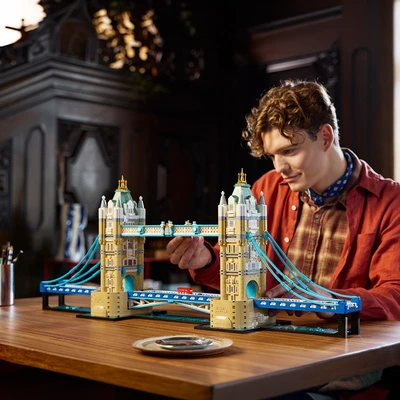Gambar LEGO Architecture Tower Bridge Set 3745 pcs 21067 - Mix