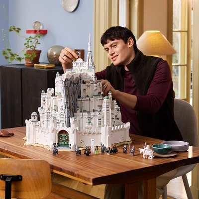 Gambar LEGO Icons The Lord of The Rings Minas Tirith Set 8278 pcs 11377 - Putih