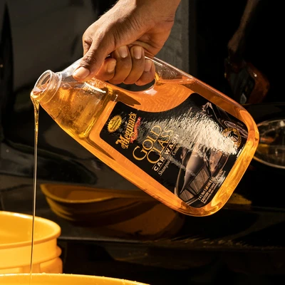Gambar Meguiar's Gold Class Shampoo Dan Conditioner Mobil 1.9 ltr