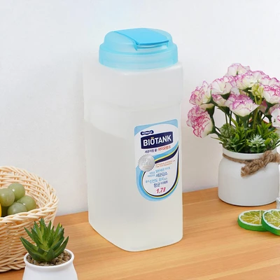 Gambar Komax Biotank Botol Minum 1.7 Liter Transparan