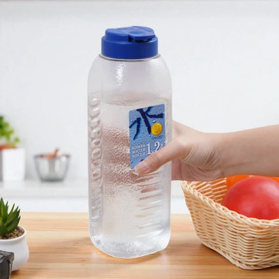 Gambar Komax Botol Minum Plastik 1.2 Liter Transparan