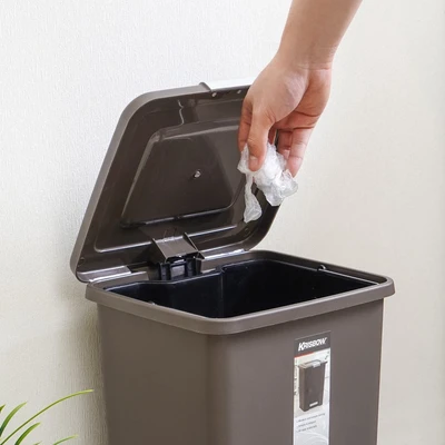 Gambar Krisbow Tempat Sampah Pedal Plastik 10 Liter - Cokelat