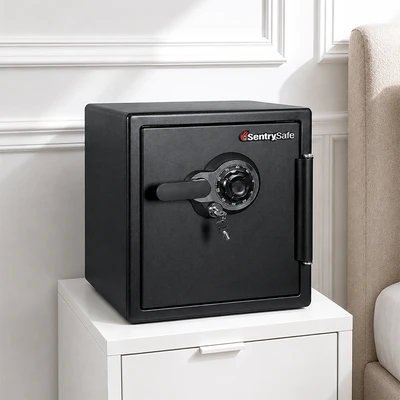 Gambar Sentry Safe Brankas Tahan Api & Air 41.5x49.1x45.3 cm SFW123DTB - Hitam