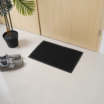 Gambar Krisbow Keset Pintu PVC 40x60 cm - Hitam