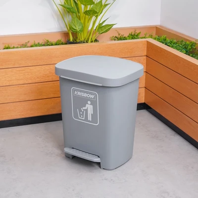 Gambar Krisbow Tempat Sampah Pedal Plastik 30 Liter - Abu-Abu Tua
